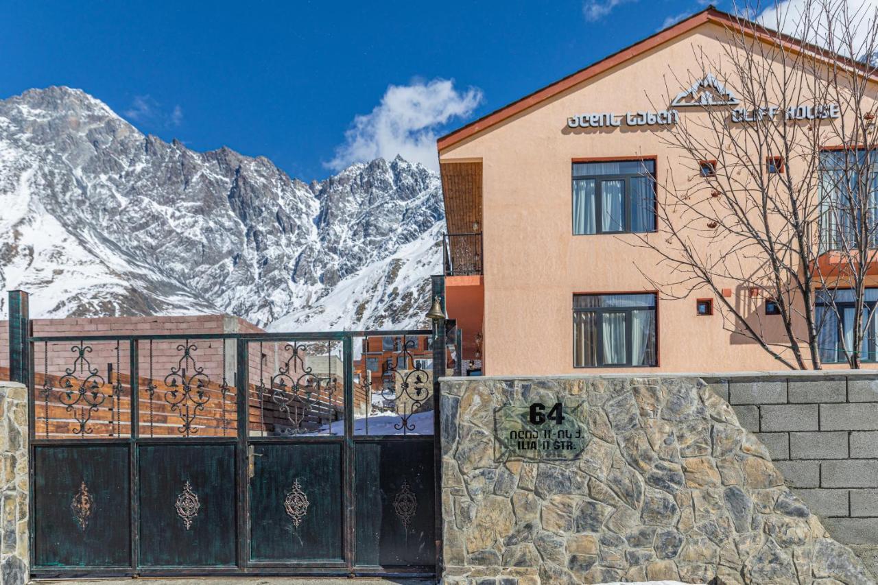 Cliff House Hotell Kazbegi Exteriör bild