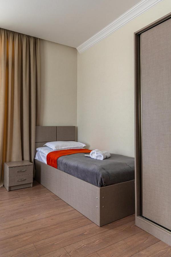 Cliff House Hotell Kazbegi Exteriör bild