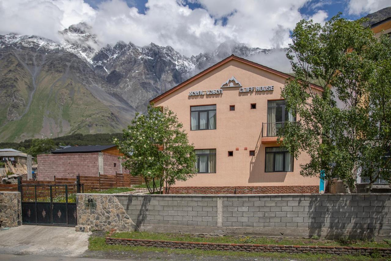 Cliff House Hotell Kazbegi Exteriör bild